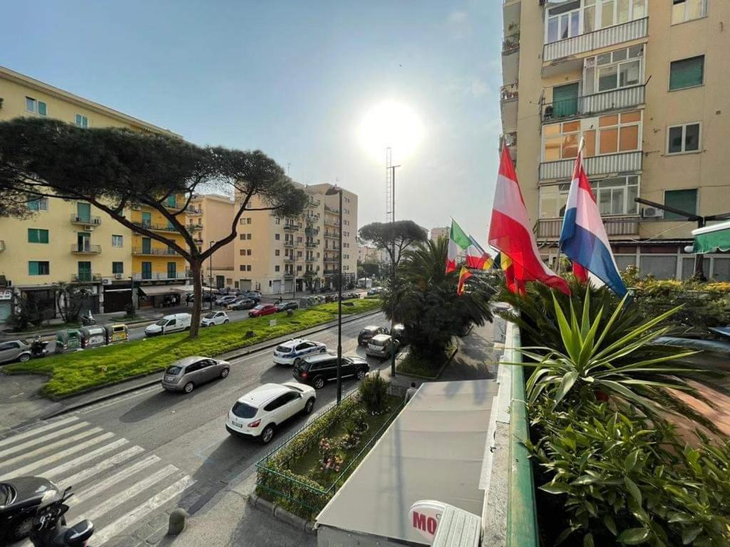 Domus Cesare Nápoles Exterior foto